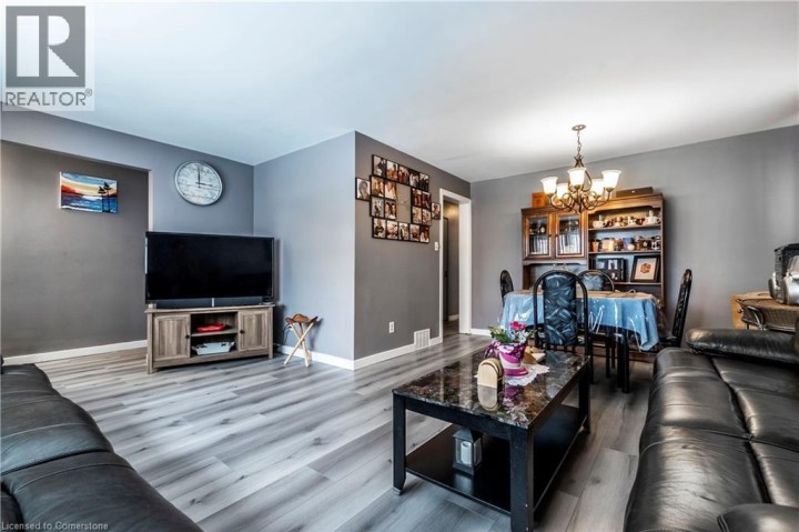 Photo 5 at 75 Sekura Crescent, Cambridge