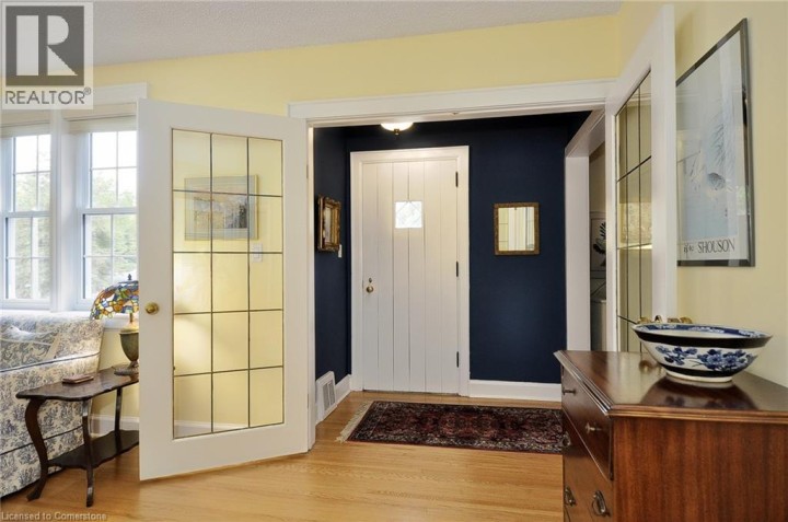 Photo 4 at 343 Argyle Street S, Cambridge