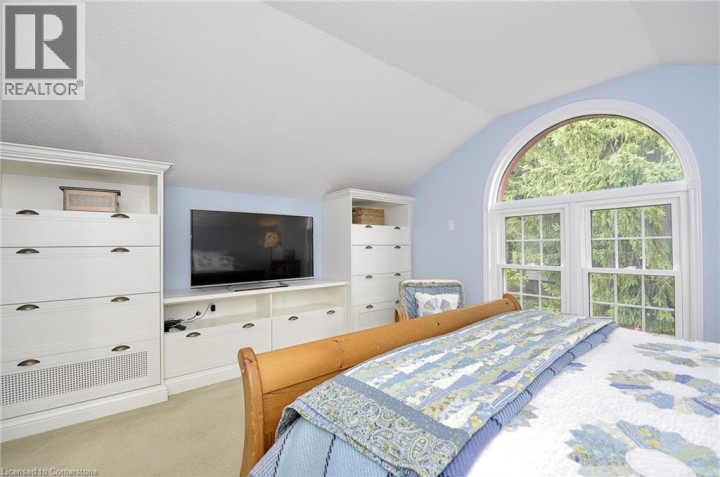 Photo 26 at 343 Argyle Street S, Cambridge