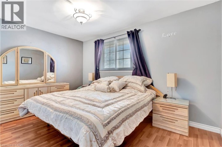 Photo 7 at 22 Victoria Street, Cambridge