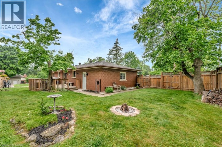 Photo 16 at 22 Victoria Street, Cambridge