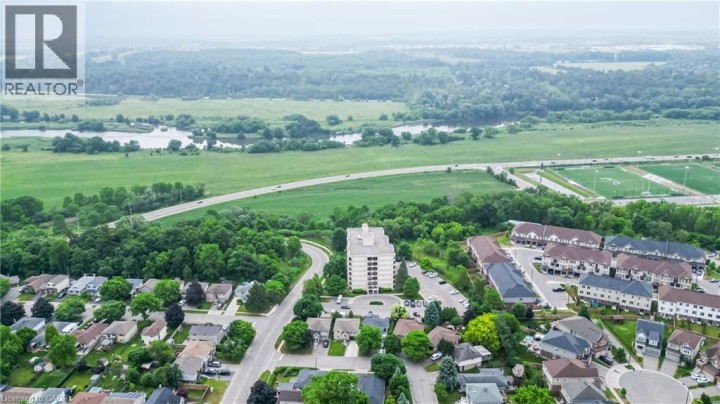 Photo 32 at 688 PRESTON Parkway 304, Cambridge