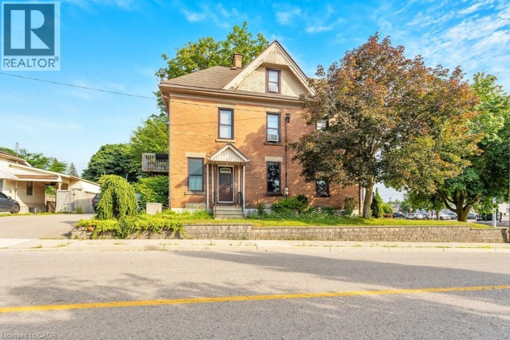 Photo 1 at 22 Harvey Street, Tillsonburg