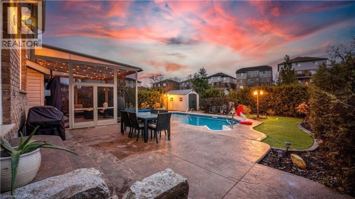 Photo 4 at 76 Blossomfield Crescent, Cambridge