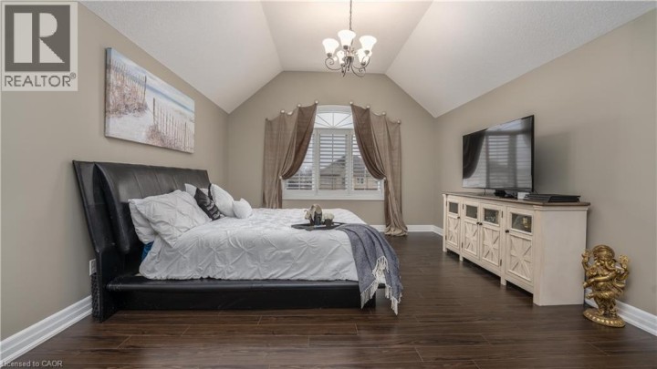 Photo 25 at 76 Blossomfield Crescent, Cambridge