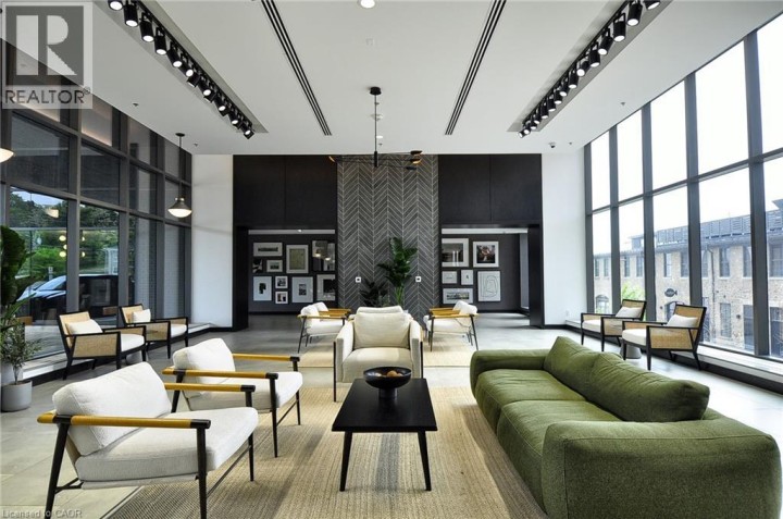 Photo 6 at 15 GLEBE Street 1213, Cambridge