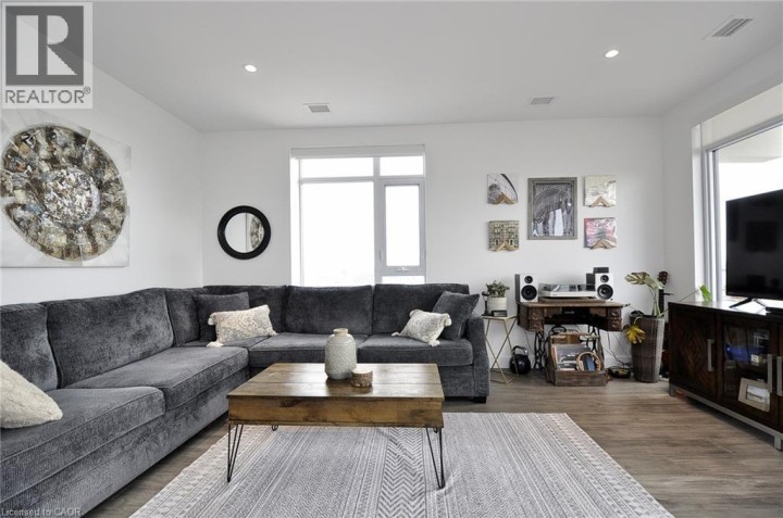 Photo 14 at 15 GLEBE Street 1213, Cambridge