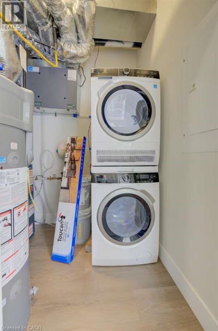 Photo 18 at 4 - 17 Peter Street, Downtown Kitchener / East Ward, Kitchener