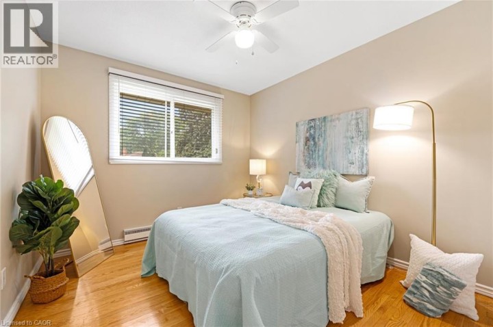 Photo 15 at 95 Rosslinn Road, Cambridge