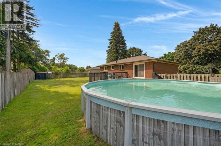 Photo 29 at 95 Rosslinn Road, Cambridge