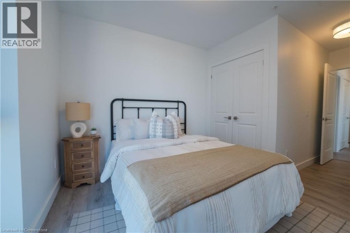 Photo 13 at 15 GLEBE Street 1701, Cambridge