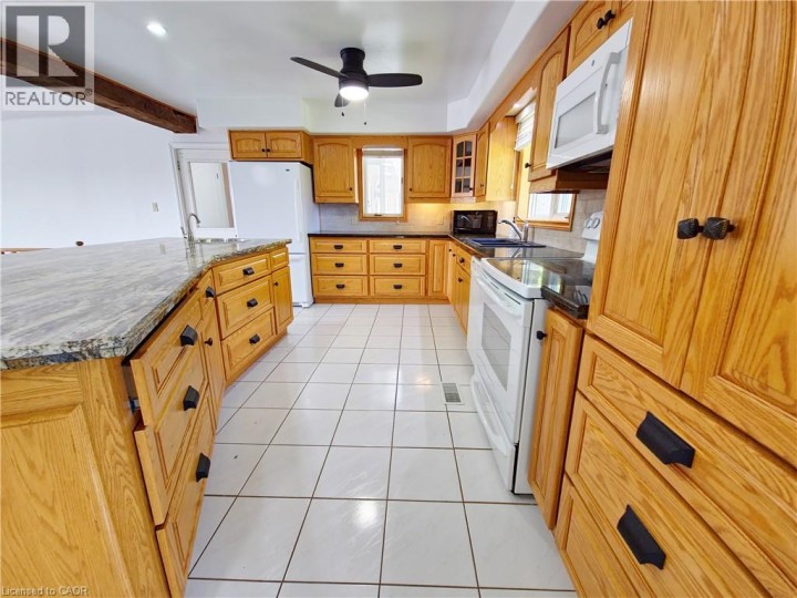 Photo 10 at 17 Cemetery Road, Norfolk County