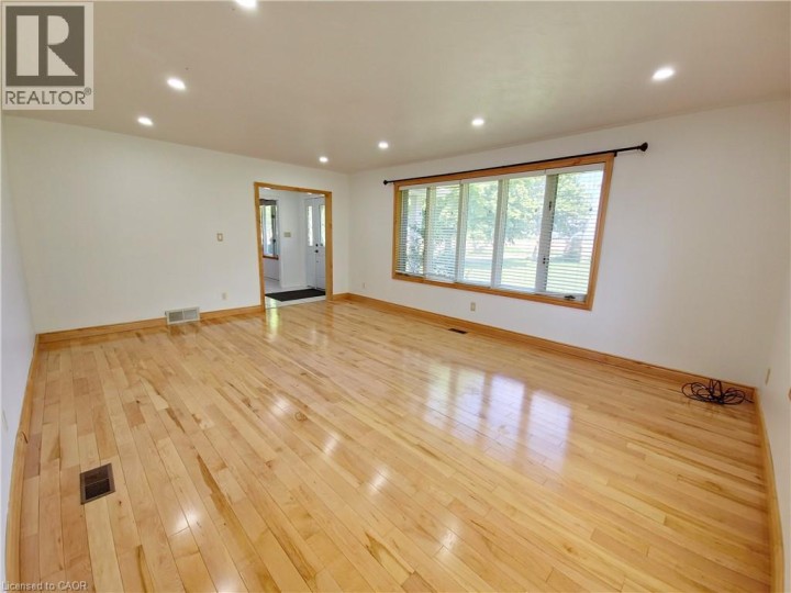 Photo 7 at 17 Cemetery Road, Norfolk County