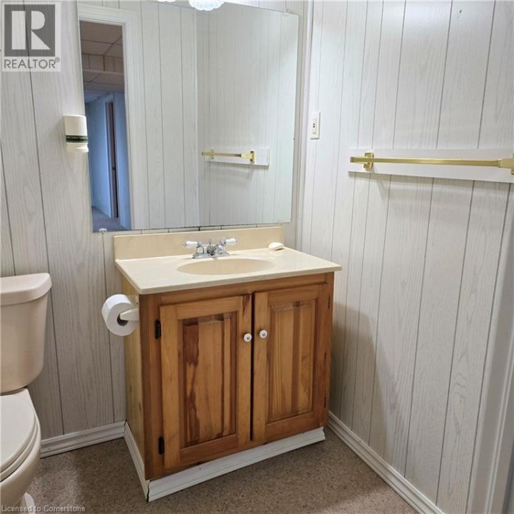 Photo 39 at 10 ISHERWOOD Avenue 5, Cambridge