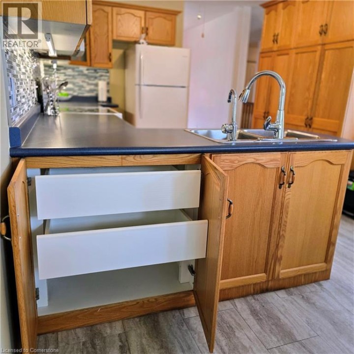 Photo 14 at 10 ISHERWOOD Avenue 5, Cambridge