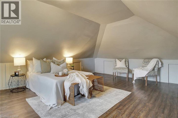 Photo 10 at 211 Dolph Street N, Cambridge