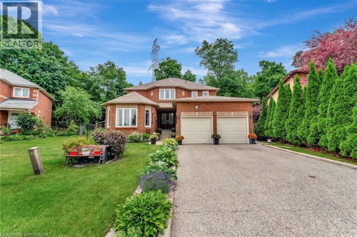 Photo 2 at 72 Hilborn Avenue, Cambridge