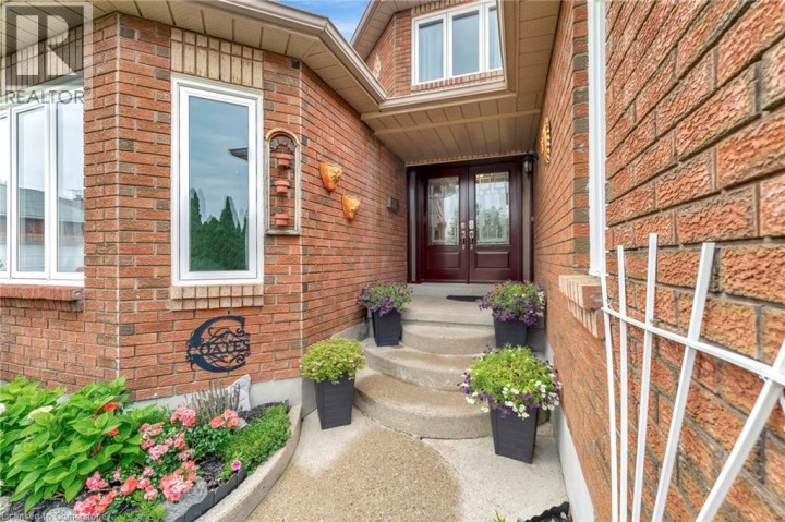 Photo 5 at 72 Hilborn Avenue, Cambridge