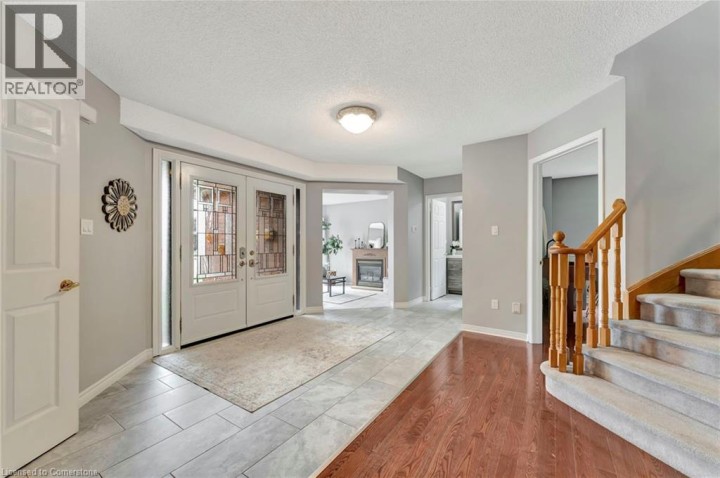 Photo 8 at 72 Hilborn Avenue, Cambridge