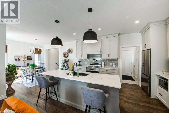 Photo 18 at 111 Livingston Drive, Tillsonburg Photo 18 at 111 Livingston Drive, Tillsonburg