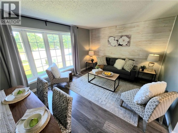 Photo 8 at 995 Elgin Street N, Cambridge