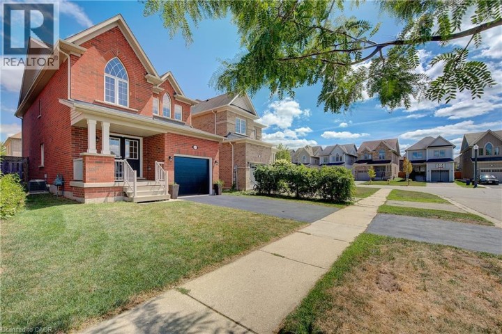 Photo 3 at 679 Baldwin Crescent, Woodstock Photo 3 at 679 Baldwin Crescent, Woodstock