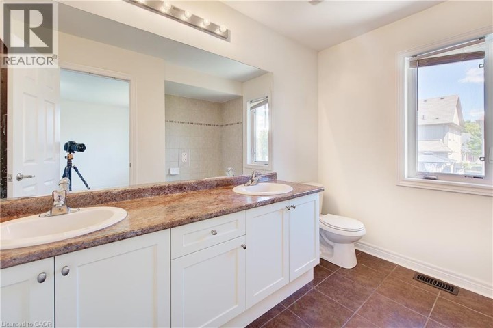 Photo 33 at 679 Baldwin Crescent, Woodstock Photo 33 at 679 Baldwin Crescent, Woodstock