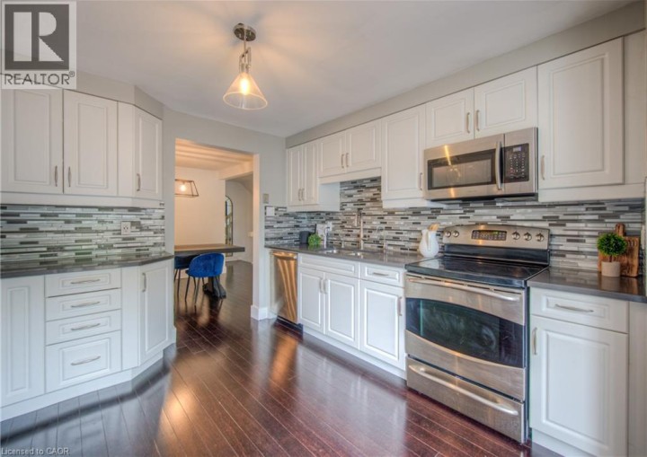 Photo 13 at 313 GEORGE Street N 4, Cambridge