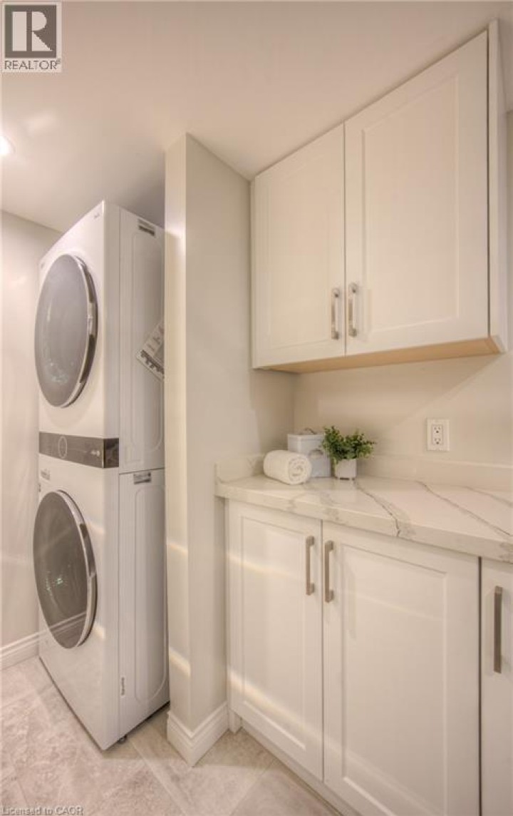 Photo 31 at 313 GEORGE Street N 4, Cambridge