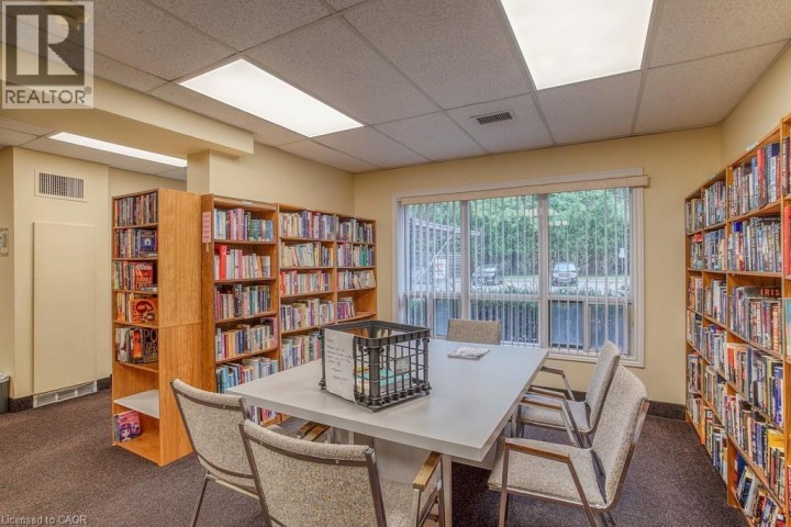 Photo 10 at 237 KING Street W 1004, Cambridge