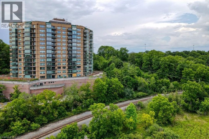 Photo 19 at 237 KING Street W 1004, Cambridge