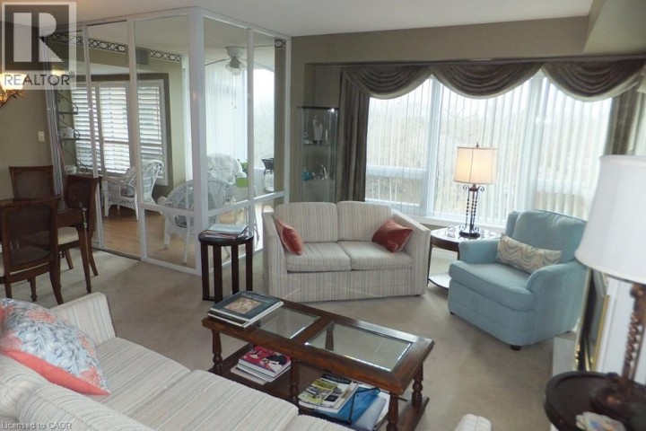 Photo 25 at 237 KING Street W 1004, Cambridge