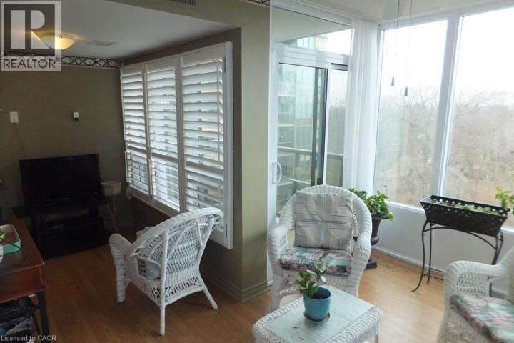 Photo 32 at 237 KING Street W 1004, Cambridge