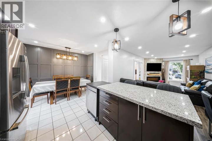 Photo 16 at 75 Stonecairn Drive, Cambridge