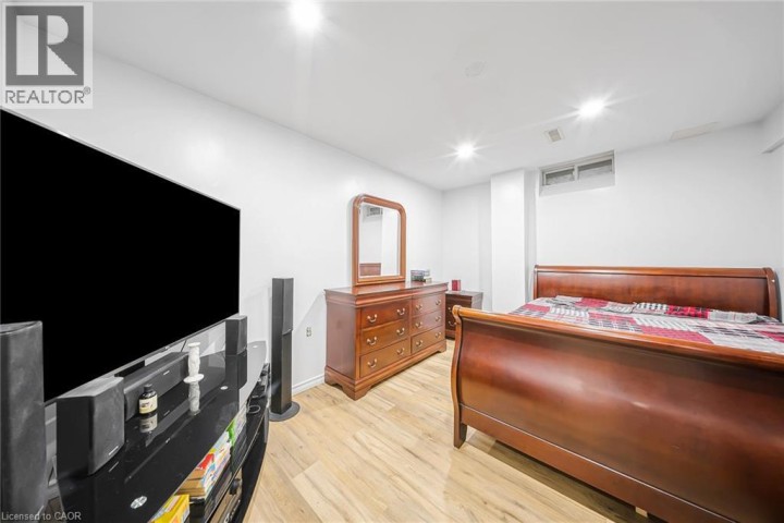 Photo 33 at 75 Stonecairn Drive, Cambridge