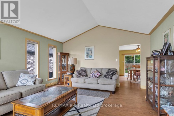 Photo 4 at 53 Woodland Crescent, Tillsonburg Photo 4 at 53 Woodland Crescent, Tillsonburg