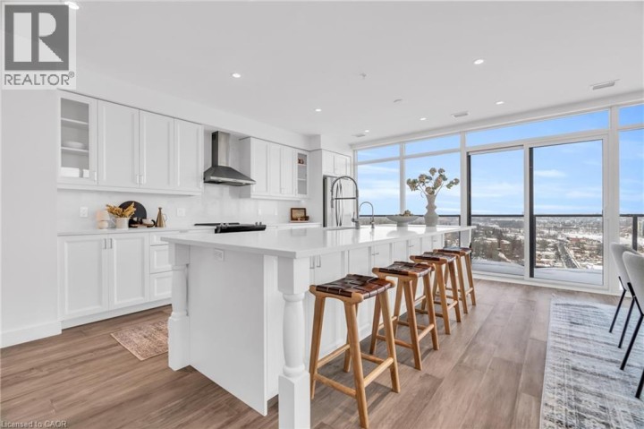 Photo 13 at 15 GLEBE Street PH2001, Cambridge