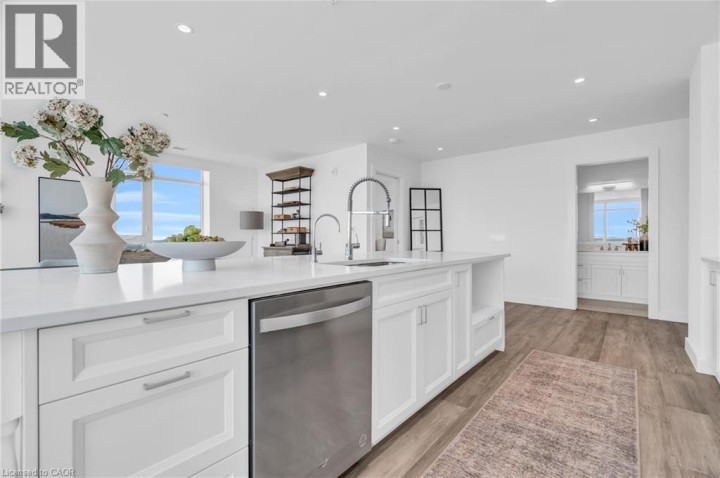 Photo 18 at 15 GLEBE Street PH2001, Cambridge