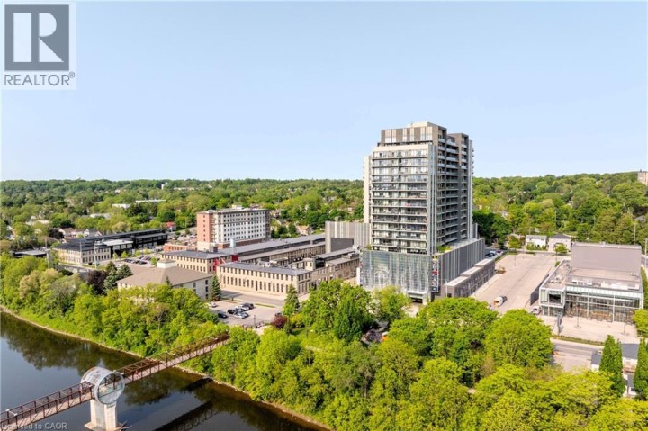 Photo 2 at 15 GLEBE Street PH2001, Cambridge