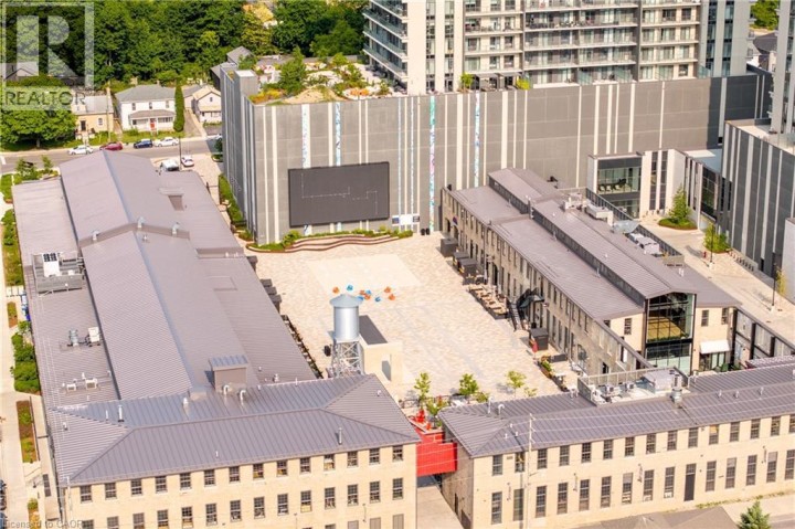 Photo 4 at 15 GLEBE Street PH2001, Cambridge