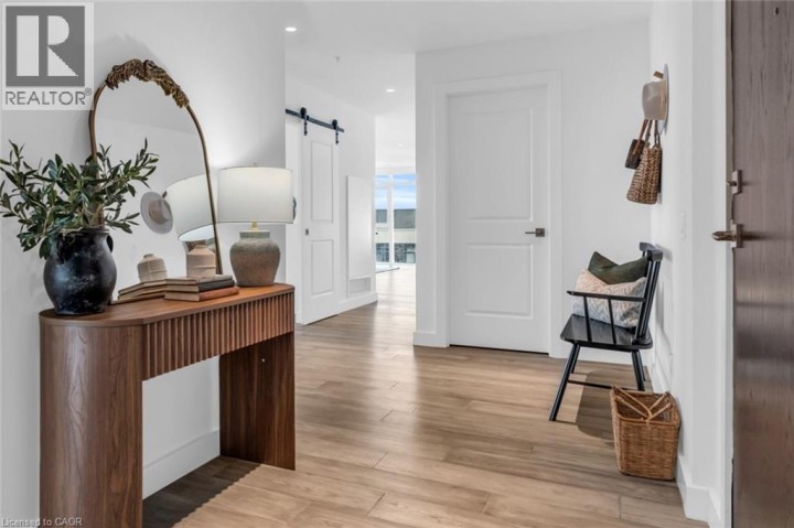 Photo 8 at 15 GLEBE Street PH2001, Cambridge