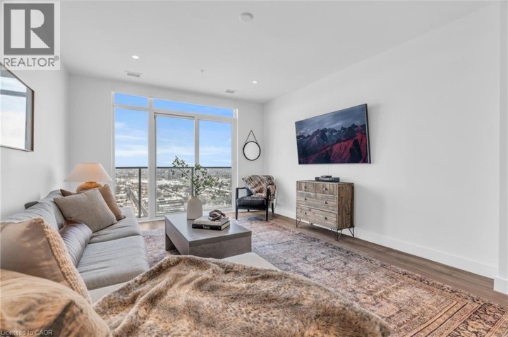 Photo 9 at 15 GLEBE Street PH2001, Cambridge