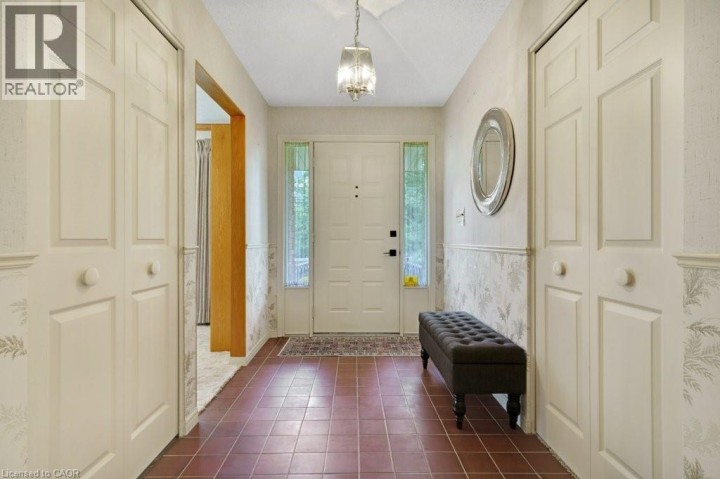 Photo 3 at 1265 Brantford Highway, Cambridge