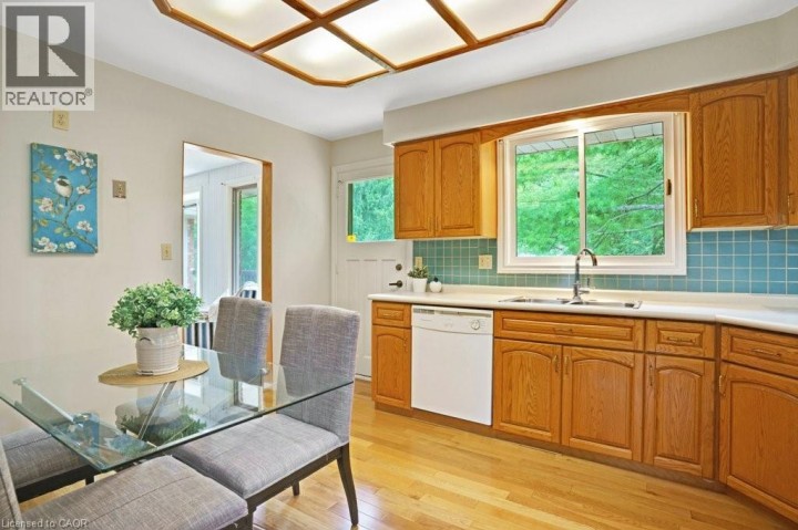 Photo 8 at 1265 Brantford Highway, Cambridge