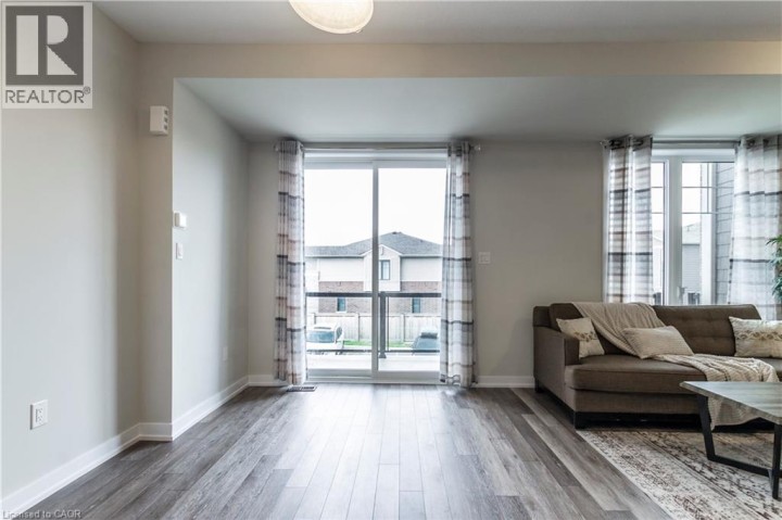 Photo 14 at 10 BIRMINGHAM Drive 95, Cambridge