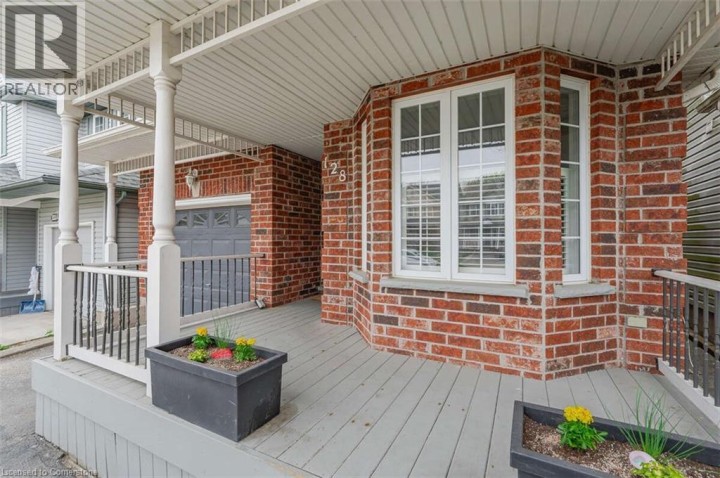 Photo 3 at 128 Marcy Crescent, Cambridge