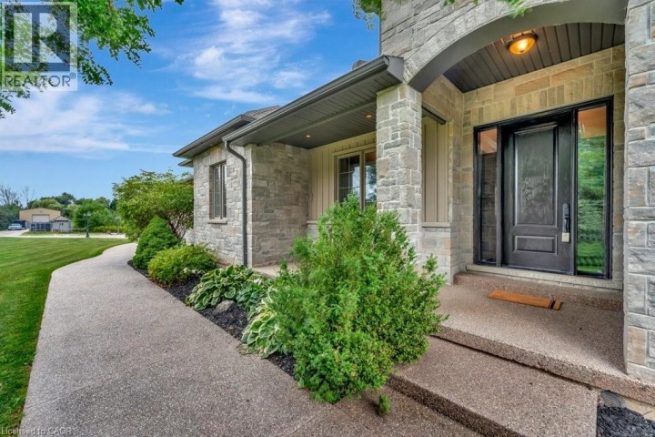 Photo 2 at 2616 Morrison Road, Cambridge