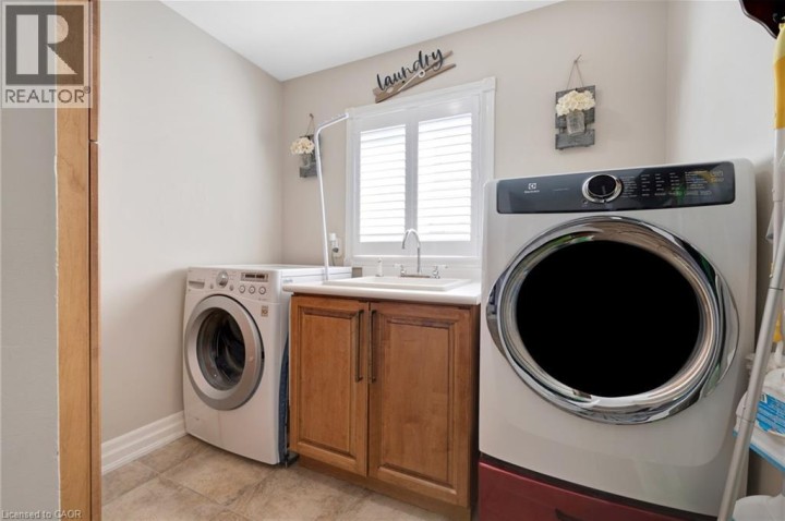 Photo 17 at 477 Burnett Avenue, Cambridge