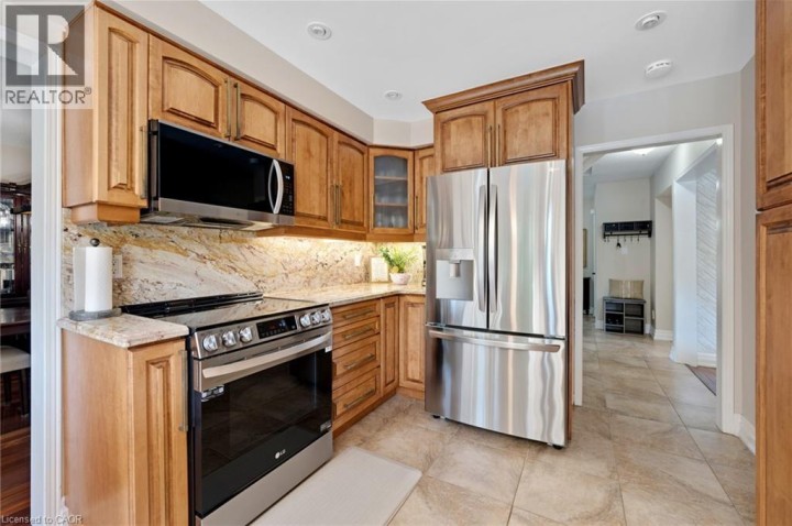 Photo 10 at 477 Burnett Avenue, Cambridge