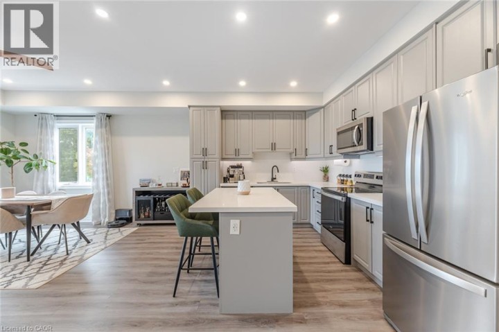 Photo 10 at 721 FRANKLIN Boulevard 305, Cambridge